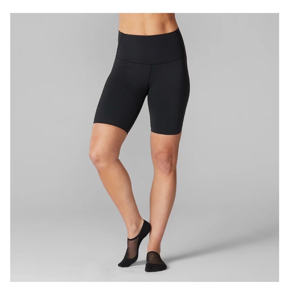 TAVI  NOIR - Biker Short - Black - NWT